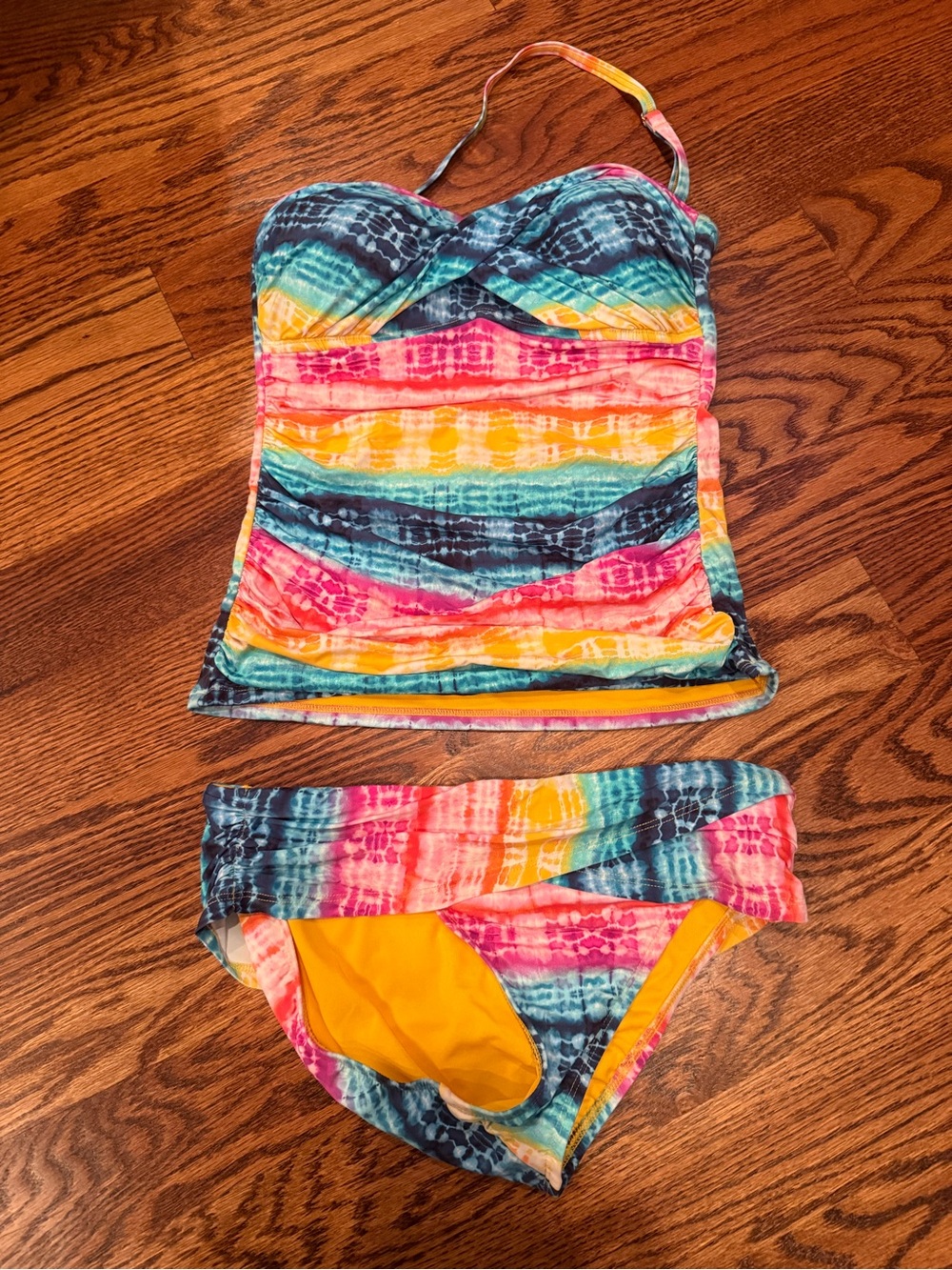 Women’s Multi-Color Tie-Dye Tankini Bathing suit